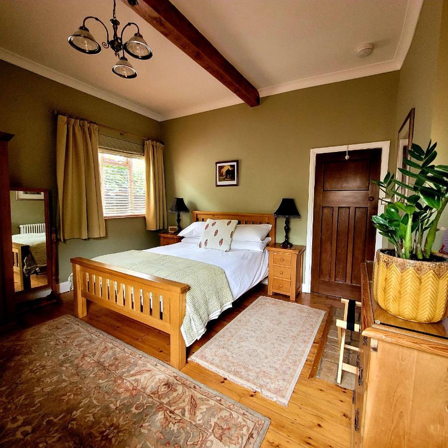 The Old School B&B Chichester Bagian luar foto