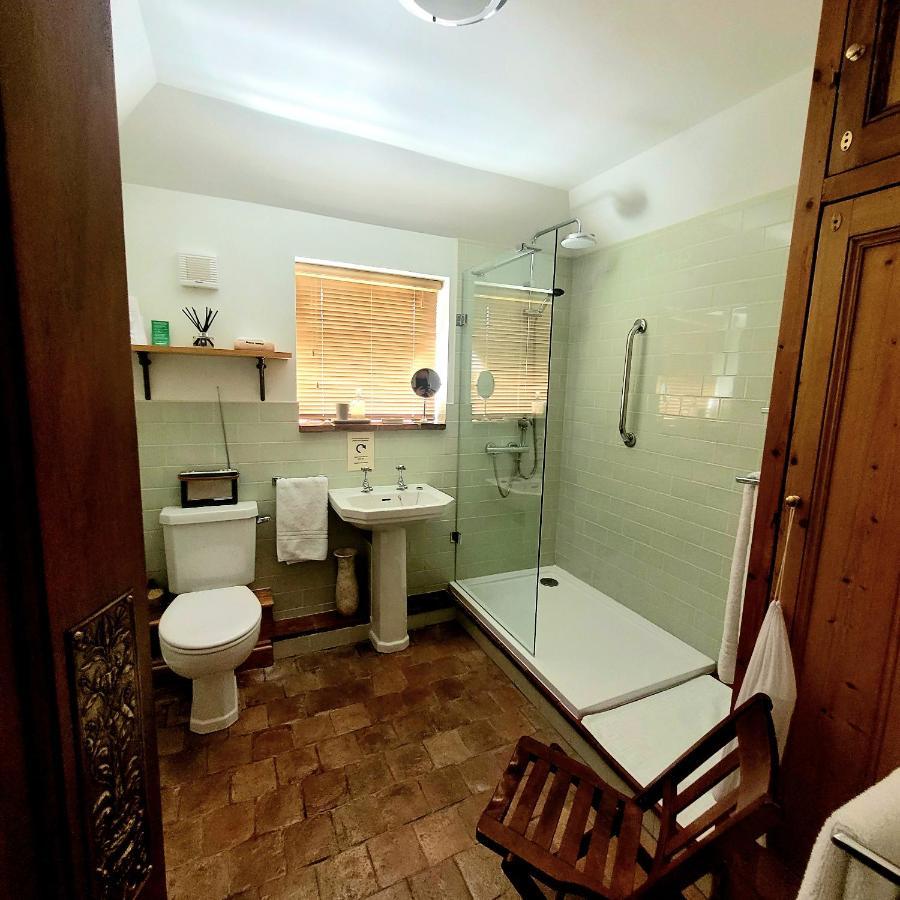 The Old School B&B Chichester Bagian luar foto