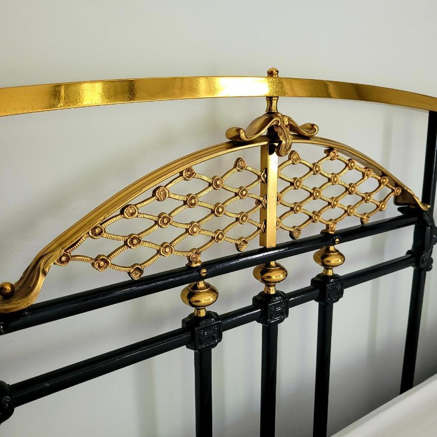 The Old School B&B Chichester Bagian luar foto